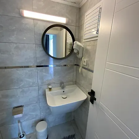 Otel Atici 2*
